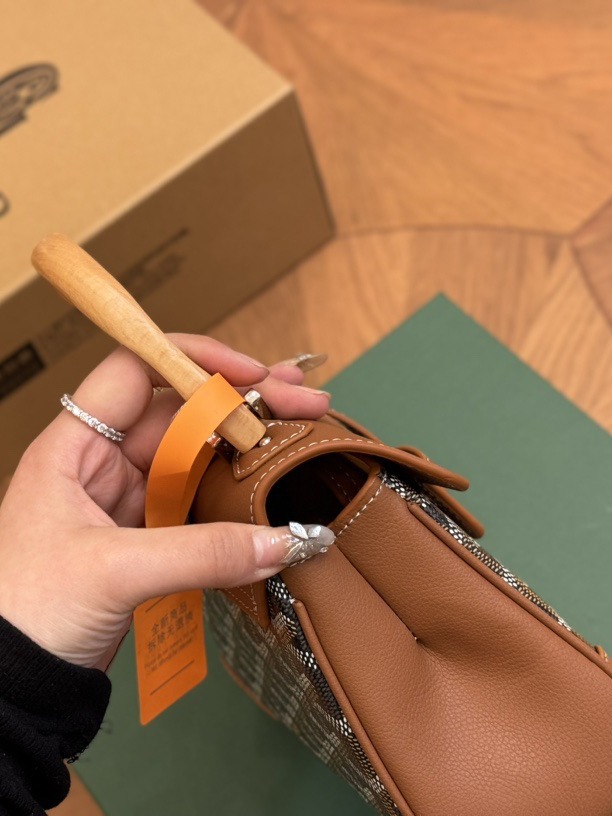 Dientes de perro Sai Kung Bolso 24 Goya GOYARD Bolso de cuero portátil de gran capacidad Trend Classic Fashion Messenger