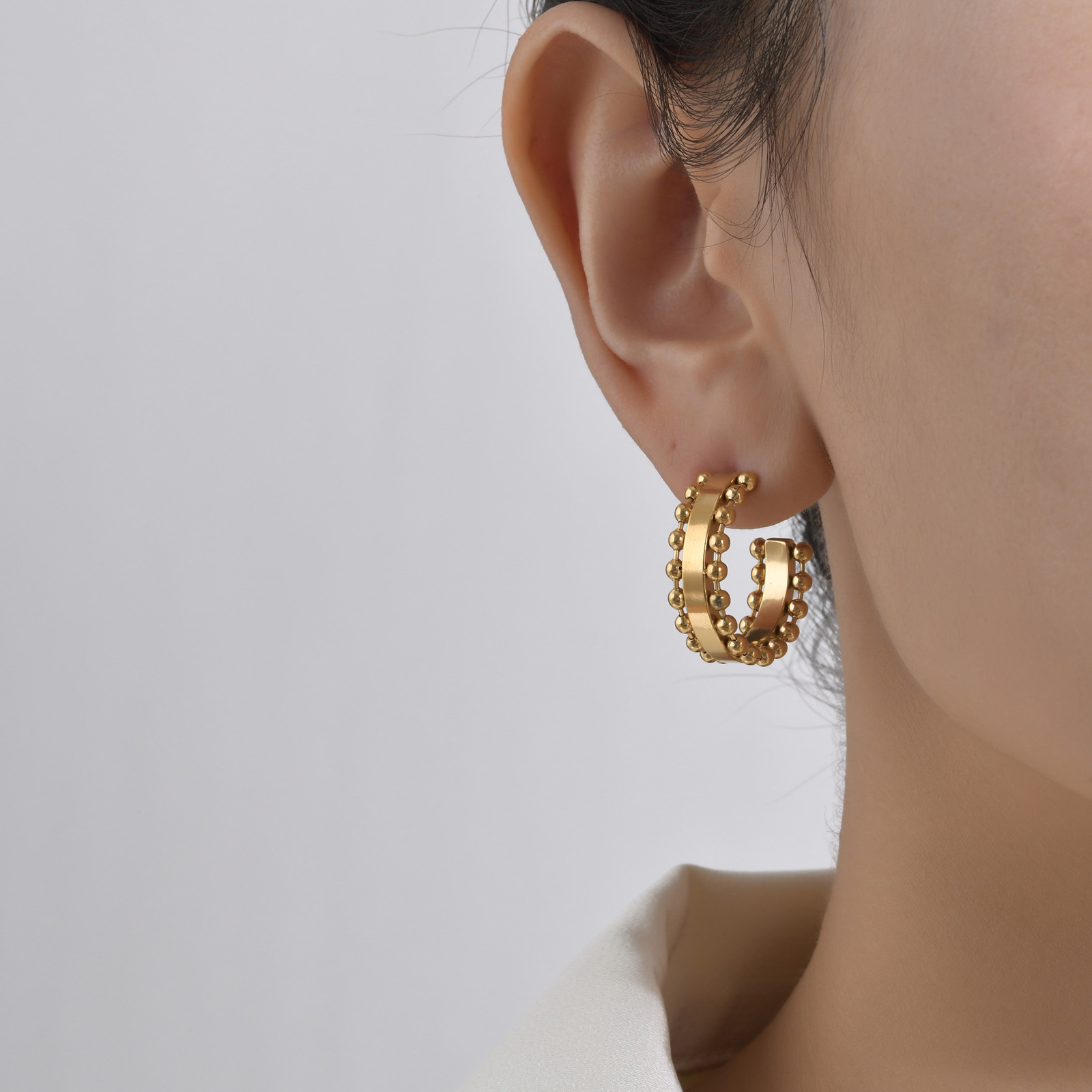 Fashion C Shape Stainless Steel Plating Ear Studs 1 Pair