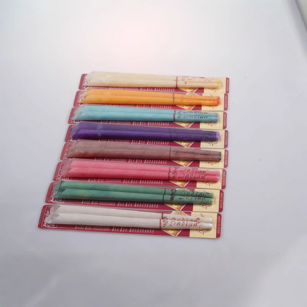 耳のろうそくの箱は紙のラッパの形の香薫を詰めて耳のろうそくを詰めて8つの色があって、8つの香薫の味があります。