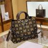 Fashionable capacious shoulder bag, one-shoulder bag, suitable for import