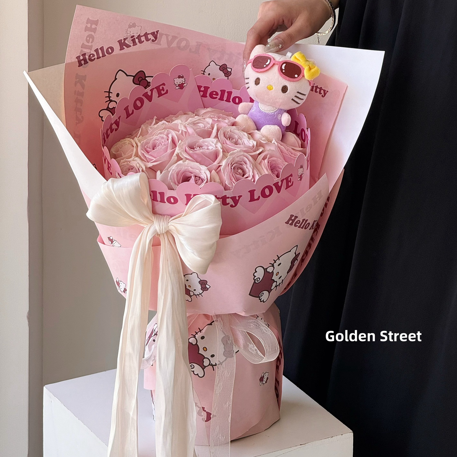 爱心波点定型片KT猫包装纸 鲜花包装材料