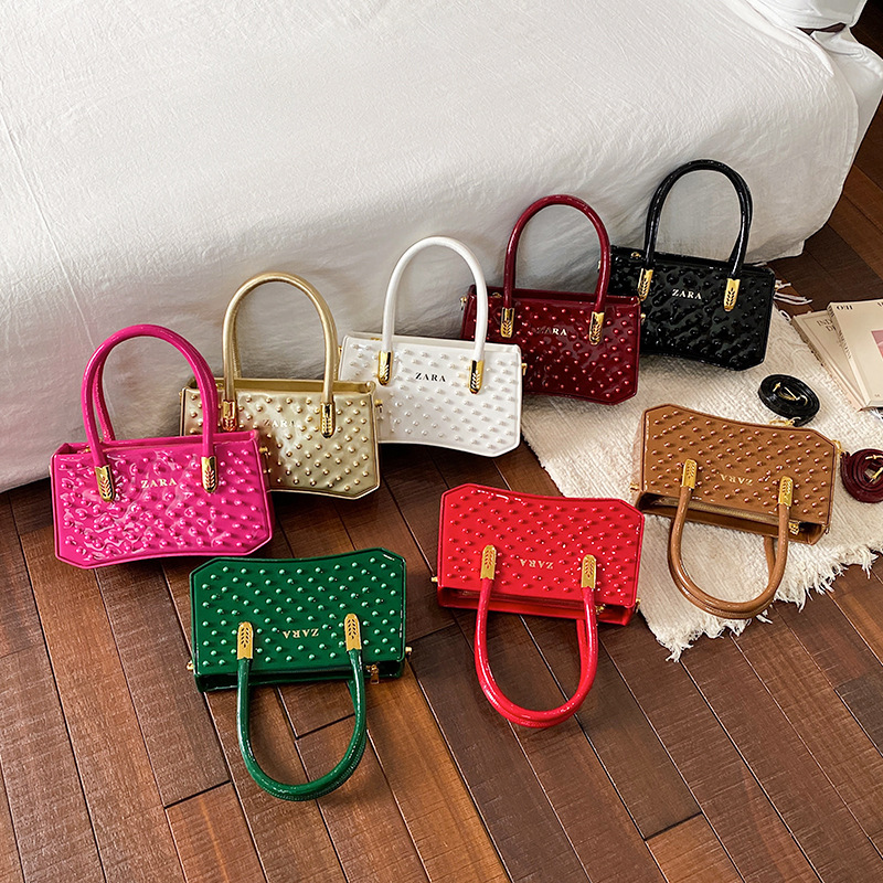 High-Quality Comfortable Handbag, Fashionable Cross-Border Style, Trendy Crossbody Bag, Versatile Solid Color Women's Shoulder Bag Wholesale High-Quality Comfortable Handbag, Fashionable Cross-Border Style, Trendy Crossbody Bag, Versatile Solid Color Women's Shoulder Bag Wholesale