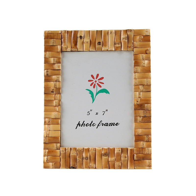 Retro-Style Natural Bamboo Root Crafts and Ornaments, Pastoral Style 5x7inch Bamboo Segment Display Frame Retro-Style Natural Bamboo Root Crafts and Ornaments, Pastoral Style 5x7inch Bamboo Segment Display Frame