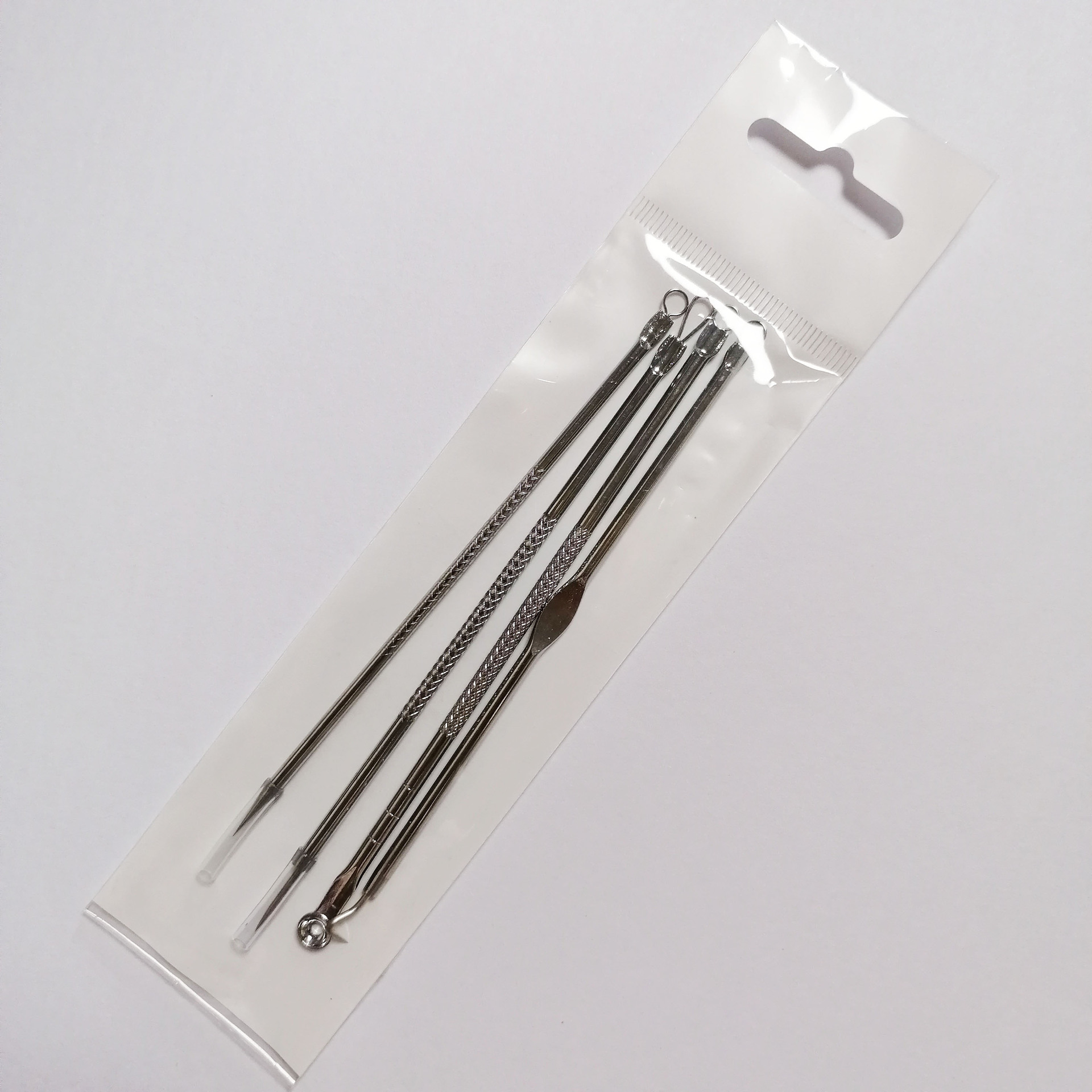 4-Piece Stainless Steel Pimple Extractor Set: Electroplated Blackhead Remover with Gift Pouch – Beauty Tool Kit