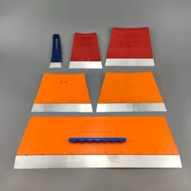 工具刷;抹泥板;油灰刀