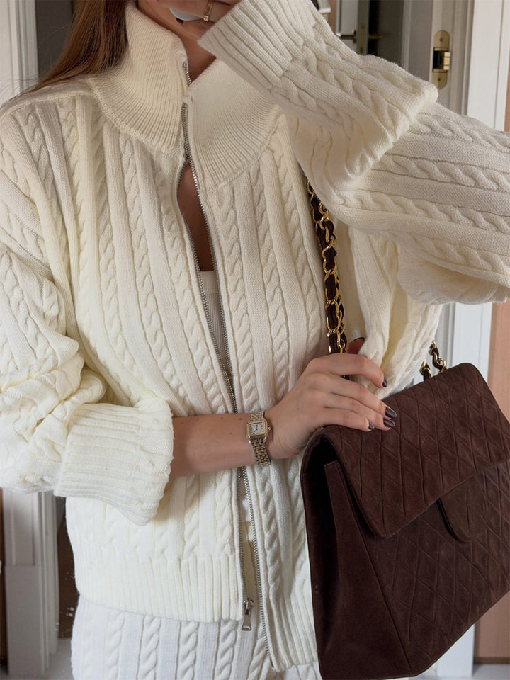 Bộ hai món nữ áo len cardigan cổ bẻ khóa kéo phối quần dài ống đứng, form rộng — Bộ hai mảnh áo len màu hồng, Bộ hai mảnh áo len màu sô cô la, Bộ hai mảnh áo len màu xanh ô liu, Bộ hai mảnh áo len màu xám chi tiết 2