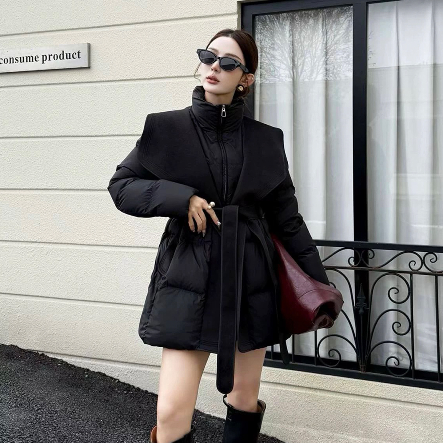 Stitched Stand-Up Collar Fashionable down Jacket for Women Mid-Length 2025 Winter New Style Waist Slimming Look Lace-Up White Duck down Jacket