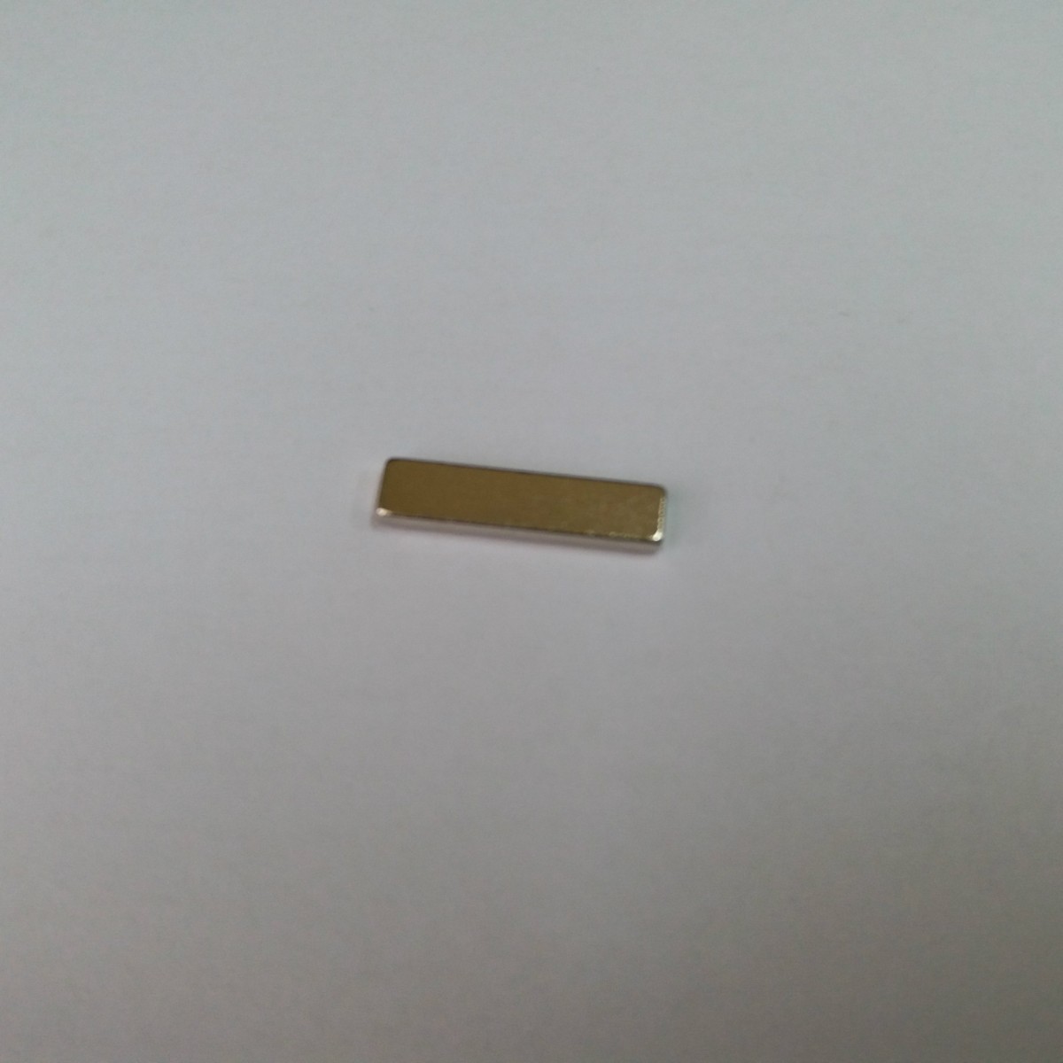 长方形钕铁硼强磁20*5*2 磁铁 吸铁石 磁钢 强磁铁片20x5x2磁片