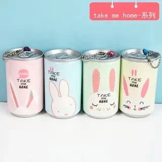 Estudiante lindo creativo mini juguetes llevar Coca-Cola enlatado toallitas desechables latas no tejidas mojadas