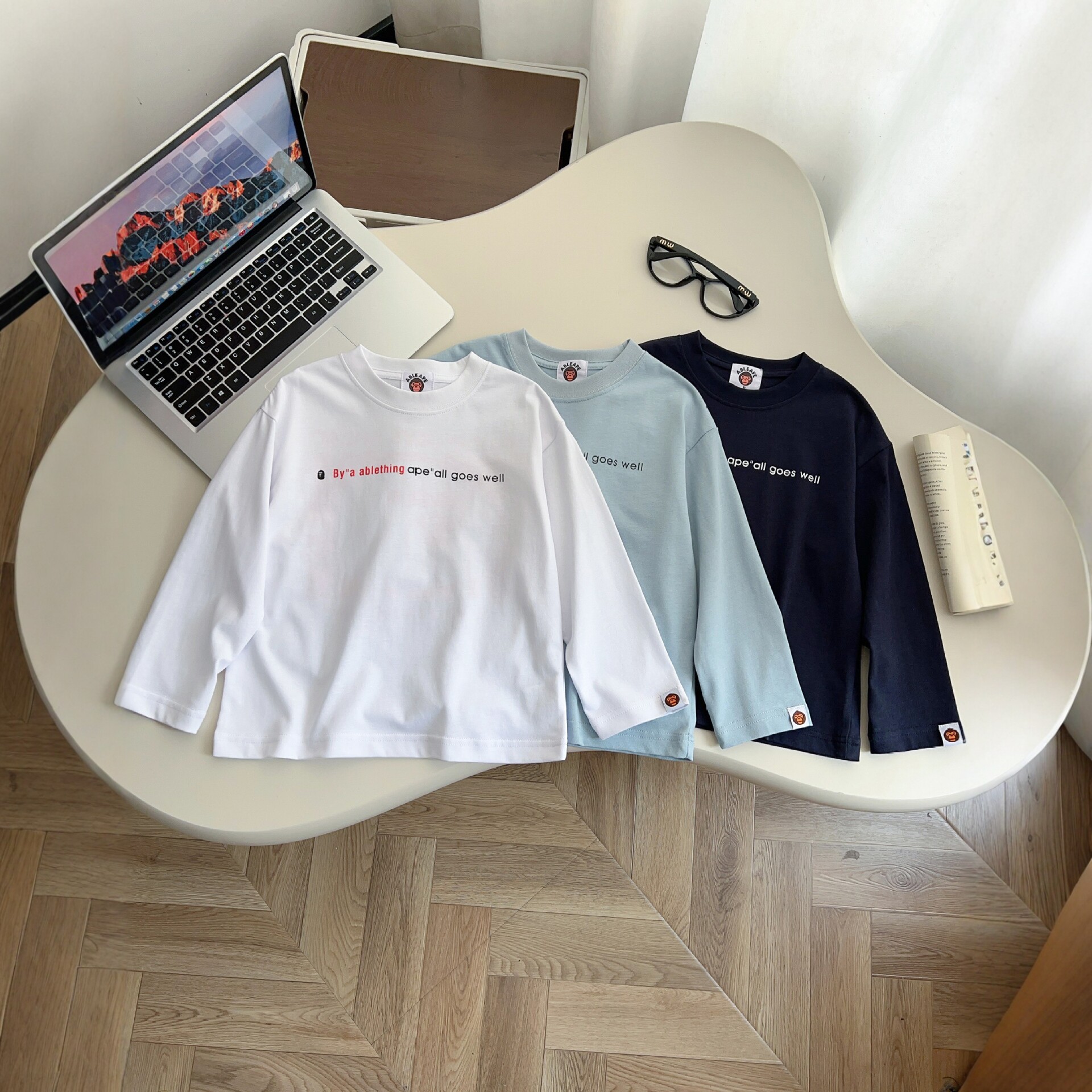 Trendy children's autumn new style solid color cotton round neck long sleeve letter cartoon print Korean style casual base layer T-shirt