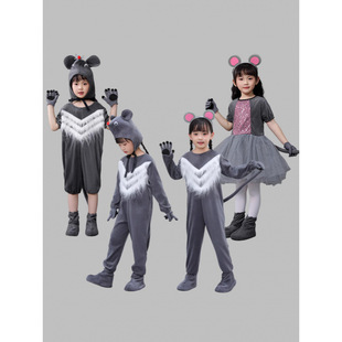 ��һ�¿ͯС�����ݳ���������������ݷ�����ȹ��ɫ��̨��