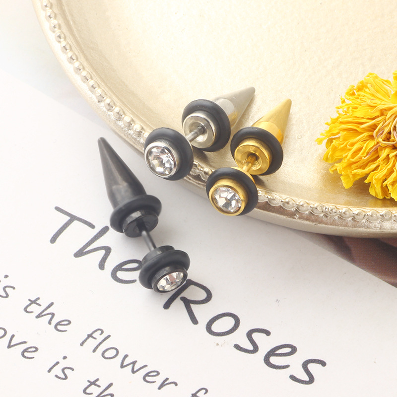 Labret piercing jewelry detail image