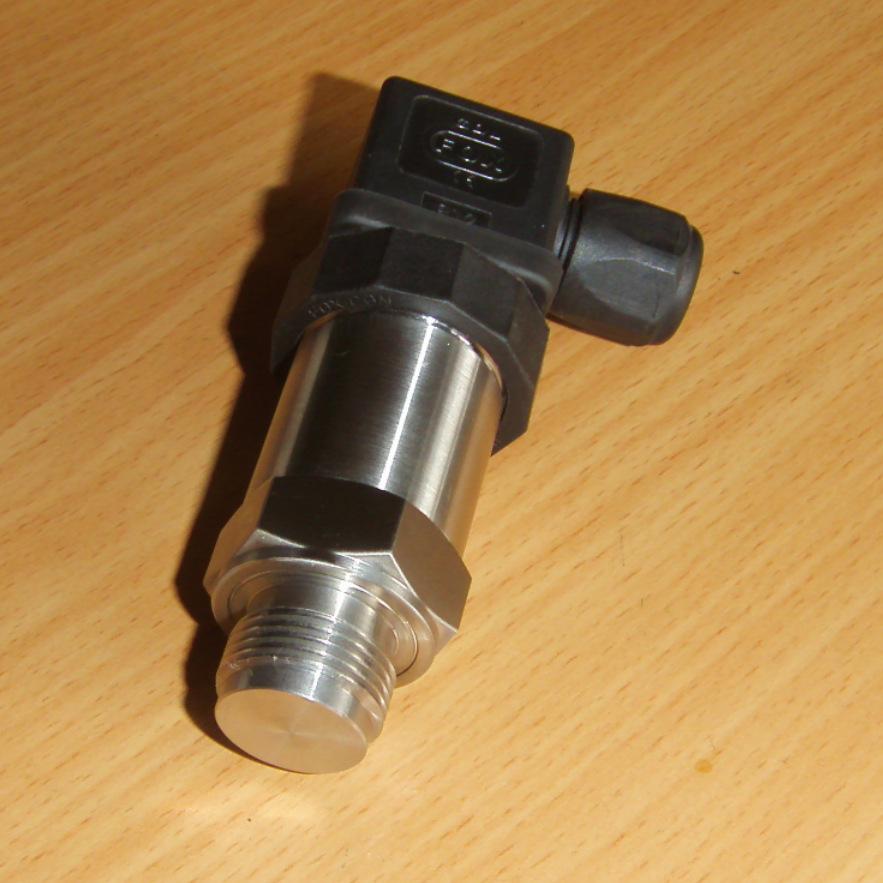 YP7011-50MPa-B-G-2平膜压力变送器