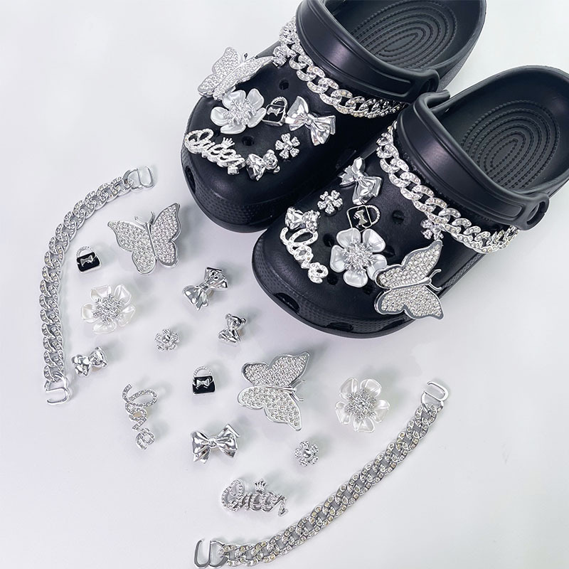 High-End Silver Clogs DIY Shoe Buckle Accessories Metal Style Diamond Butterfly Flower Chain Accessories Buckle Shoe Flower