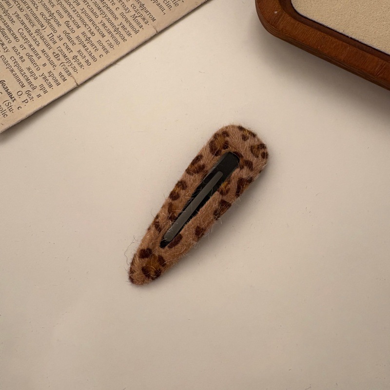 Water drop light leopard print bb clip