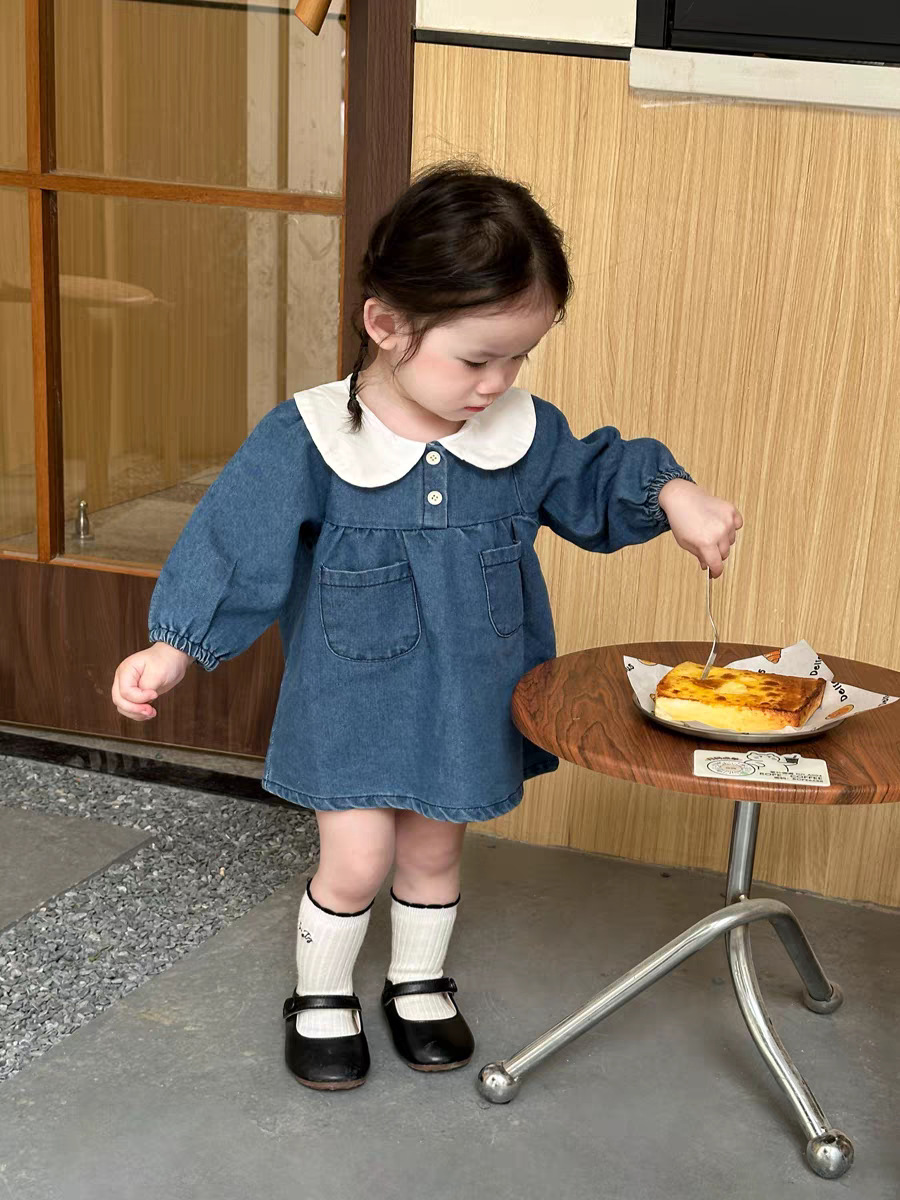Robe en jean pour bébé fille avec col poupée style coréen_voghion.com