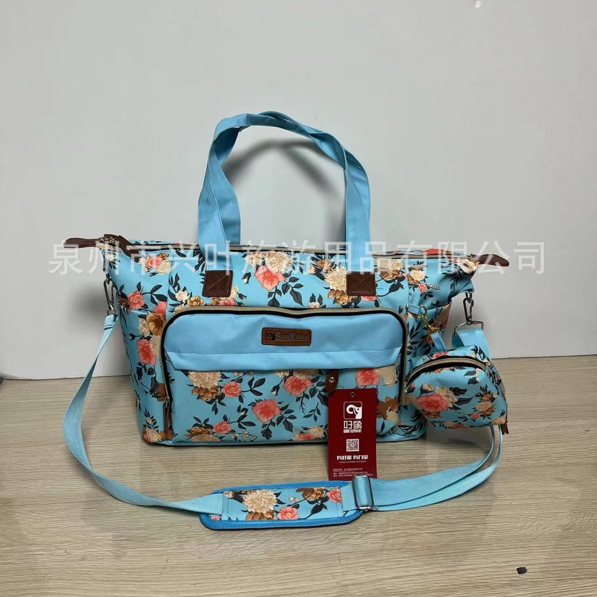 Removable backpack for mother and baby