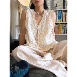 休闲裤;女式T恤;毛衣
