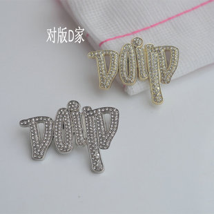 �n�����Ӣ��D�҄eᘴ��ë���c��ػ�Ů���b�����c���_��ĸ