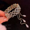 Advanced hairgrip with tassels, ponytail, crab pin, hair accessory, high-quality style, orchid