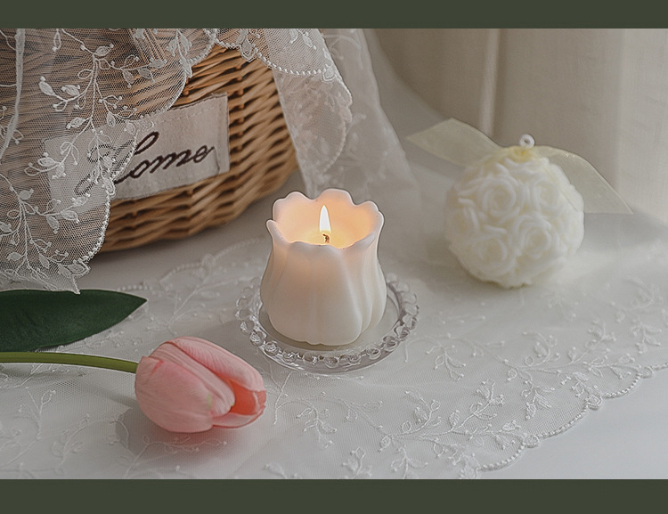 Cute Pastoral Flower Wax Candle display picture 2