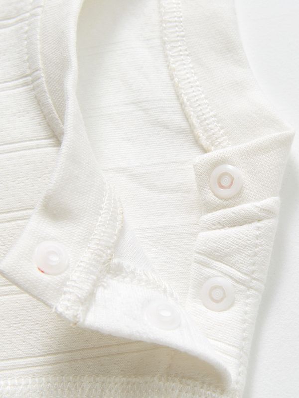 Conjunto de ropa interior para niños para primavera, otoño e invierno, ropa sin costuras de algodón puro para niños y niñas, estilos finos separados, camisetas y pantalones térmicos para bebés.