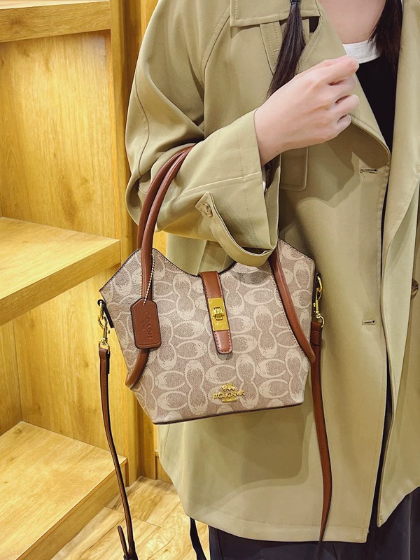 Shoulder bag, retro one-shoulder bag, high-quality style