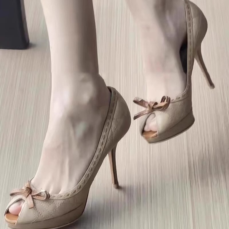 Used High-Heeled Sandals for Women, Sexy Fish Mouth Design with Bow, Waterproof Platform, Thick Sole, Shallow Opening, Thin (Tax Not Included)