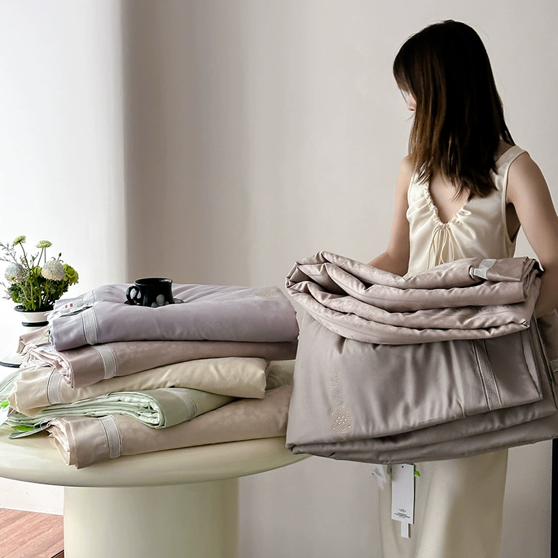 Новый теннисный жаккард Silkworm Treasure Summer 3D Jacquard 60 LF Lanjing 2025 года выпуска охлаждался двумя людьми.