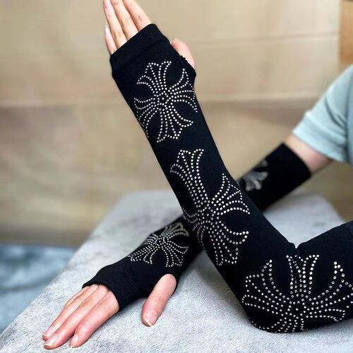 Sunscreen Sleeves Women's Arm Covers Autumn and Winter Long Bright Diamond Exposed Knitted Gloves Thickened Warm Winter Vacation Sleeves