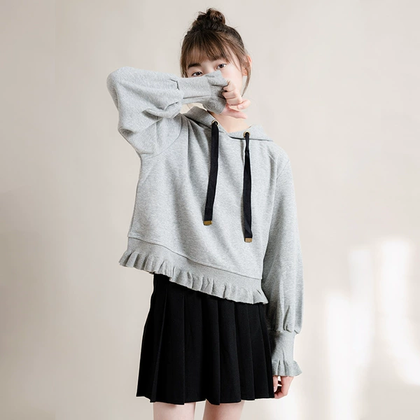 Gray (sweater)