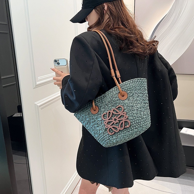 Luo Jia Shoulder Tote Straw Woven Bag Hand-Woven Beach Bag For Seaside Vacation Rattan Straw Shoulder Bag - Thumbnail 2