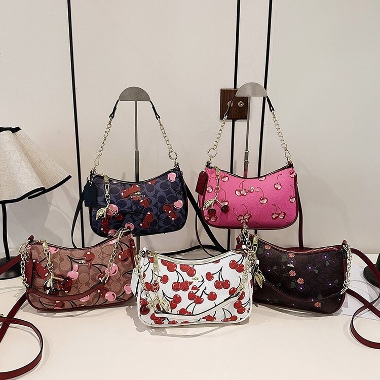 2025 New Bags Koujia Women's Bag European and American Fashion Small Square Bag Shoulder Handbag Cross-Border Cherry Armpit Bag for Women 2025 New Bags Koujia Women's Bag European and American Fashion Small Square Bag Shoulder Handbag Cross-Border Cherry Armpit Bag for Women