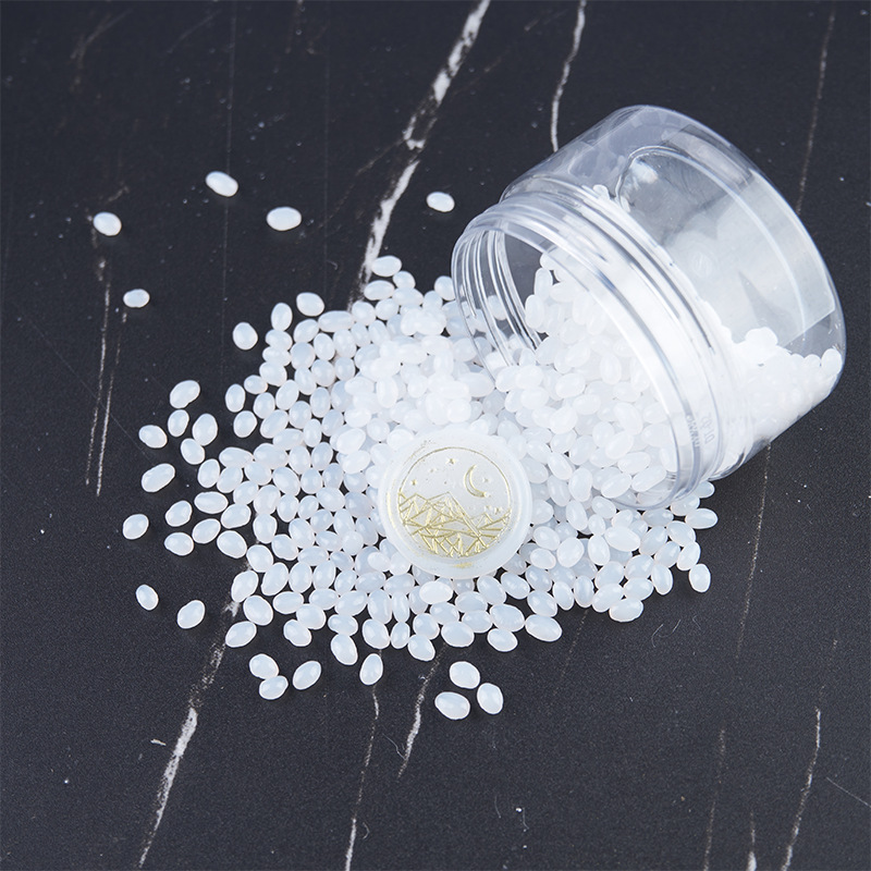 흰색 (대형 캔 70g)