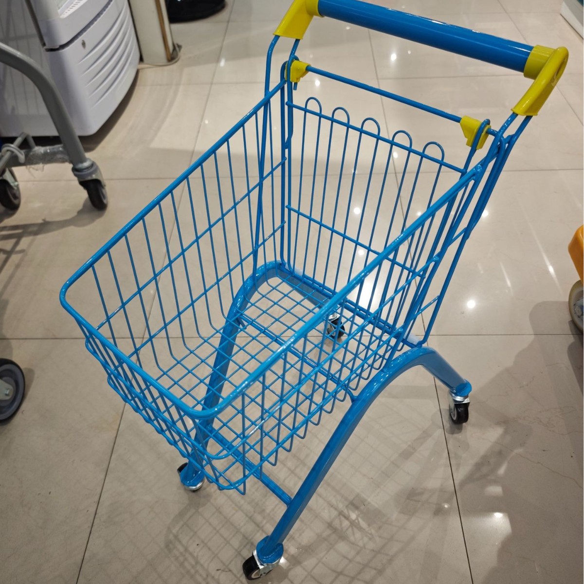 零食店商场超市儿童购物车