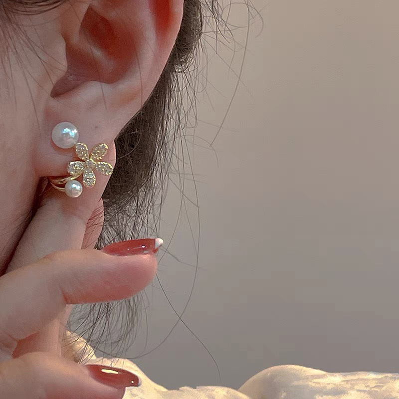 Sweet Heart Shape Flower Copper Plating Inlay Pearl Zircon Drop Earrings Ear Studs 1 Pair