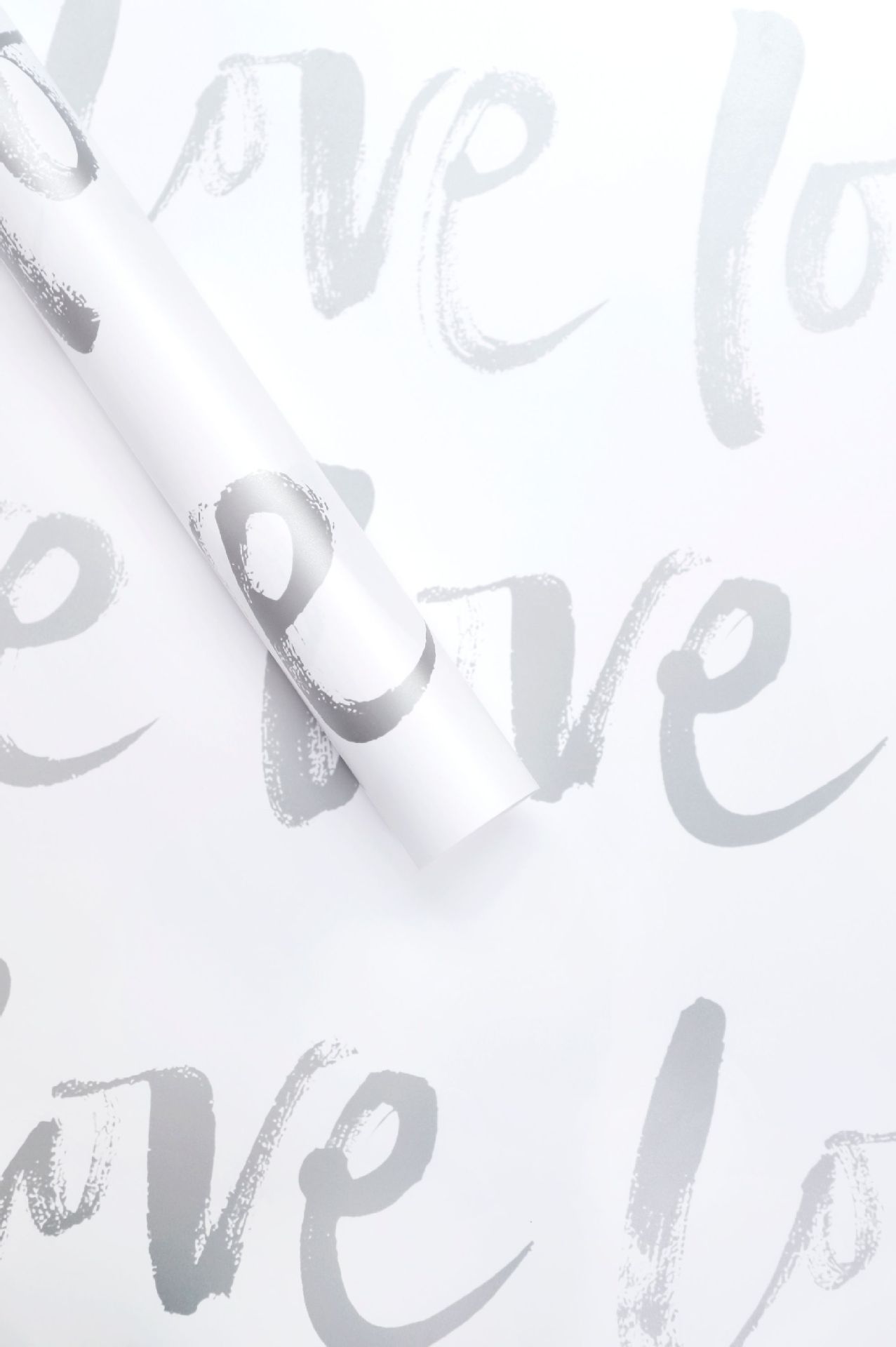 01 blanco; 20 hojas, 56 cm