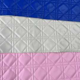 软pu小羊纹绗缝绣花 人造革面料 箱包材料 家具间棉，服装间棉，