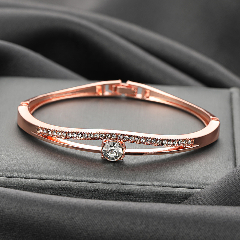 Cross-Border Zircon Alloy Bracelet for Women, Light Luxury Niche Exquisite Crushed Diamond Zircon Row Bracelet, Versatile Bracelet Jewelry Cross-Border Zircon Alloy Bracelet for Women, Light Luxury Niche Exquisite Crushed Diamond Zircon Row Bracelet, Versatile Bracelet Jewelry