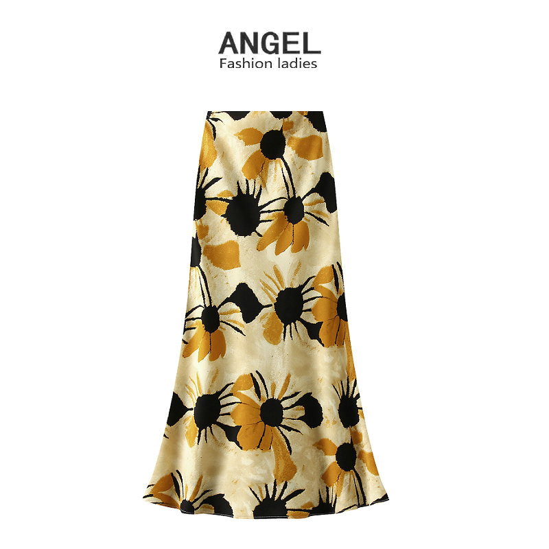 Fitted retro colored summer long skirt