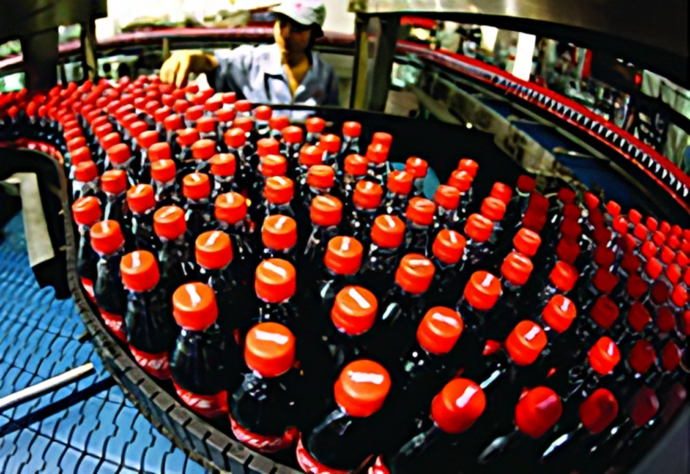 厂家供应含汽碳酸饮料生产机械 可乐苏打水果汁饮料灌装设备