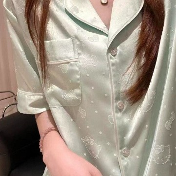 더블 숏 웨이브 도트 KT 그린