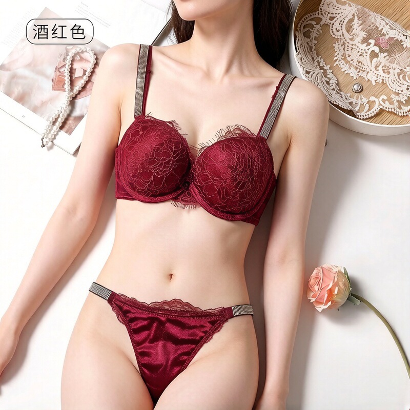 French-Style Sexy Thong with Rhinestones and Lace, Pure Desire Lingerie Set, Thin Design, Beautiful Back, Wireless Triangle Panties