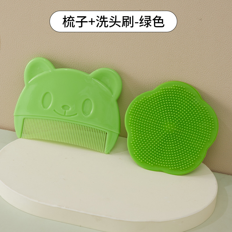 熊の形の赤ちゃんの櫛は胎垢の櫛に行きます。|undefined