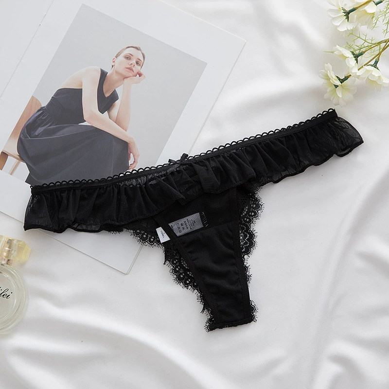 Тонгниж panties? 'Thong Panties, Lace Low-Waist Sheer T-Back, Lightweight Transparent Ruffle, Sizes M–L' -> Трусики-стринги, кружевные, низкая талия, прозрачный сзади в виде T-образной линии?