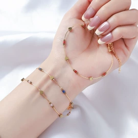 项链;手链;脚饰