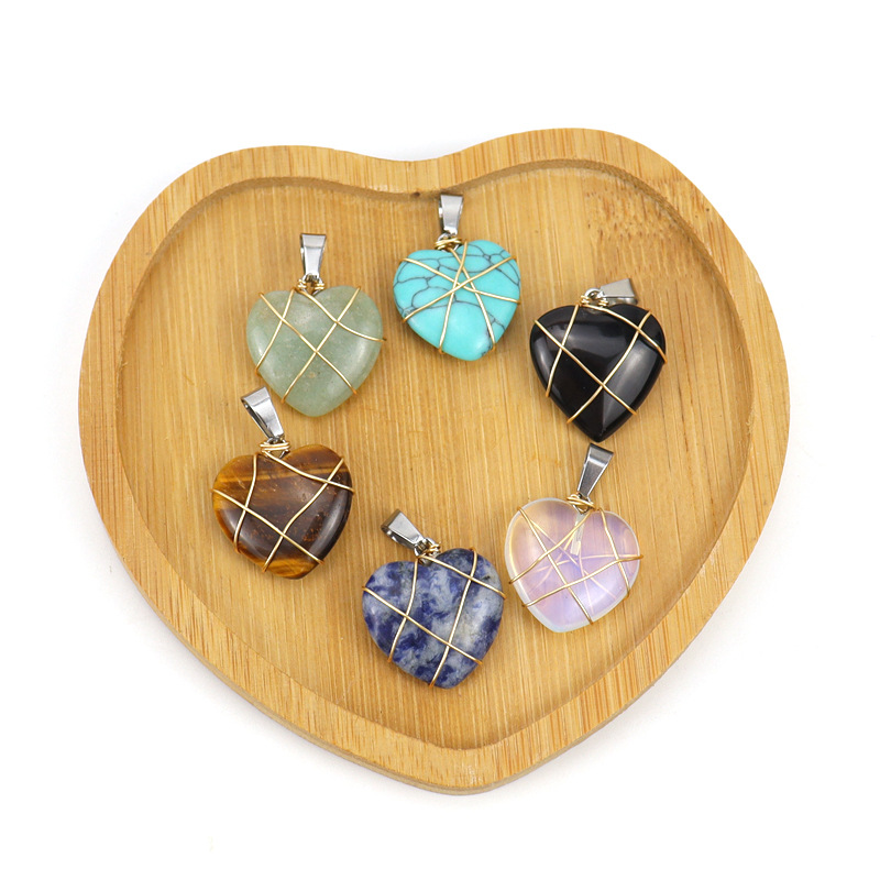 Retro Heart Shape Crystal Copper Plating Pendant Necklace 1 Piece