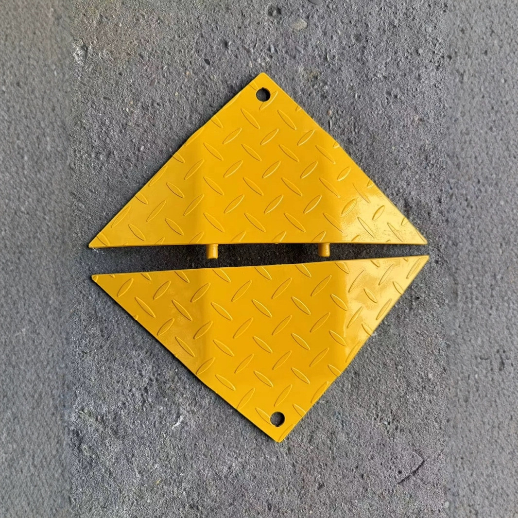 tire killer speed bump steel 出口款铸钢单向减速带385配套端头