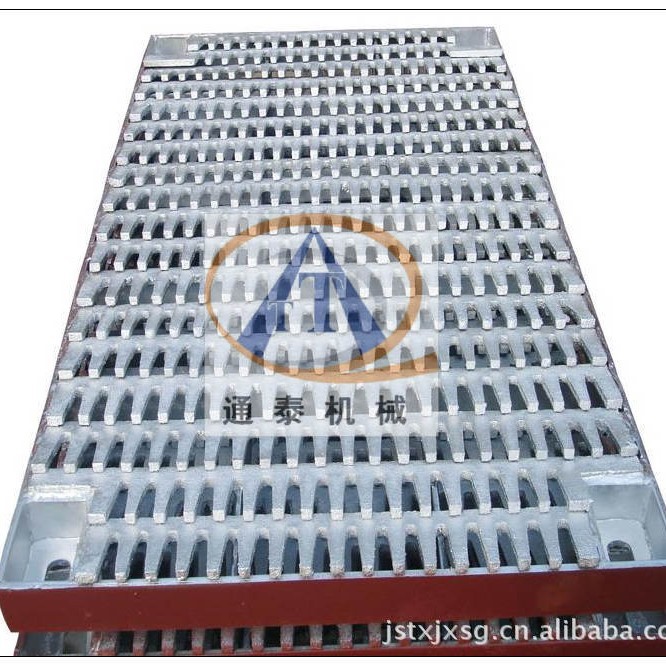 本厂供应多规格型号的异型孔筛板 欢迎新老顾客咨询