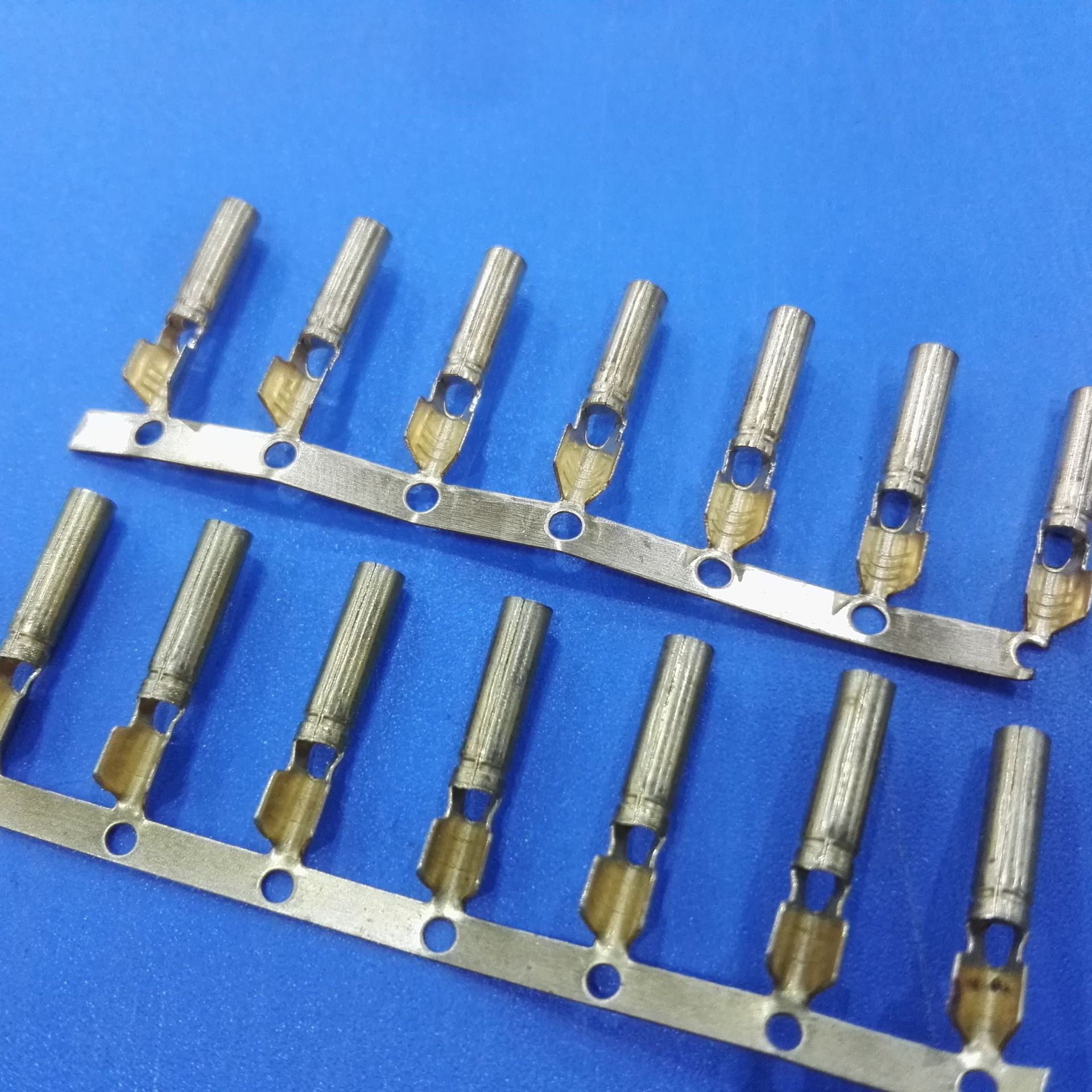 2.3铜管塞孔 内径2.35MM 单脚双脚接线端子 连接器 LED灯端子